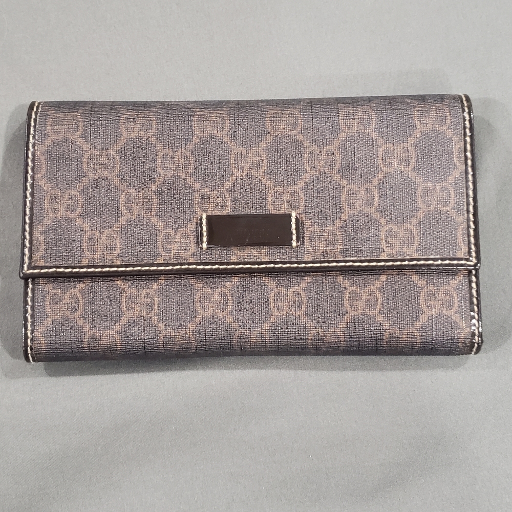 Gucci Wallet